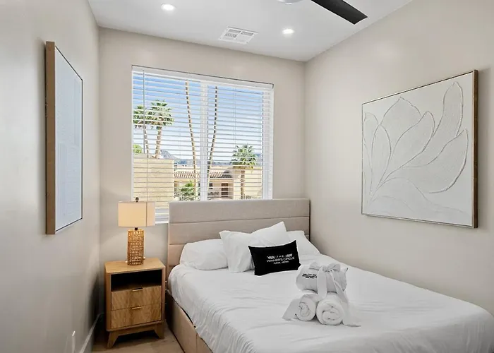 New Luxe Riverfront Home, Launch & Dock, Gamerooms