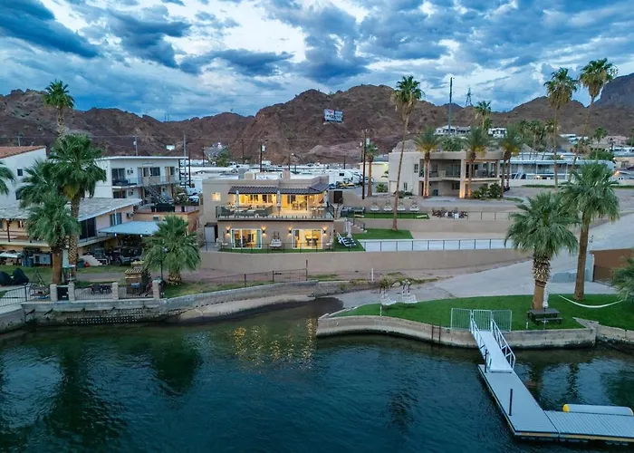 New Luxe Riverfront Home, Launch & Dock, Gamerooms Parker