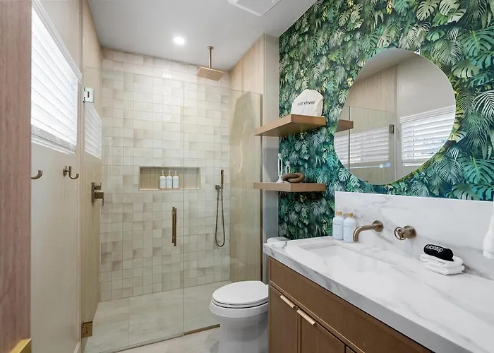 New Luxe Riverfront Home, Launch & Dock, Gamerooms